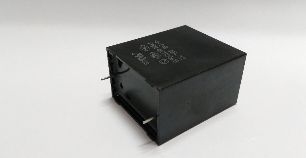 金属化聚丙烯膜抗干扰电容器（X2类,305Vac/350Vac )