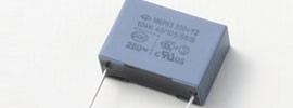 金属化聚丙烯膜抗干扰电容器(Y2 类, 300Vac)